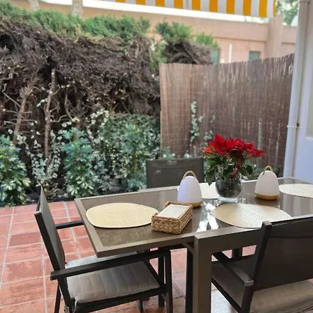 Alquiler Vacacional. Bajo Con Parrilla Y Piscina, Cerca De La Playa Y Puerto Banus * Εστεπόνα