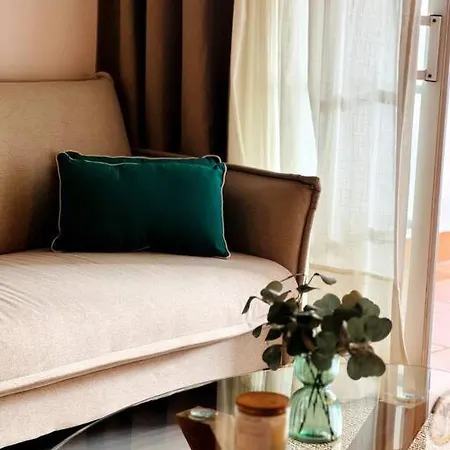 Διαμέρισμα Alquiler Vacacional. Bajo Con Parrilla Y Piscina, Cerca De La Playa Y Puerto Banus Εστεπόνα