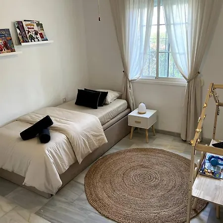 Alquiler Vacacional. Bajo Con Parrilla Y Piscina, Cerca De La Playa Y Puerto Banus * Εστεπόνα