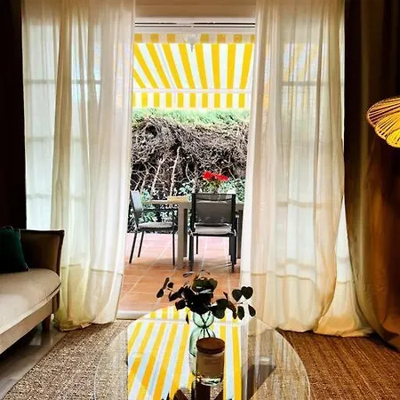 Alquiler Vacacional. Bajo Con Parrilla Y Piscina, Cerca De La Playa Y Puerto Banus Apartment Estepona